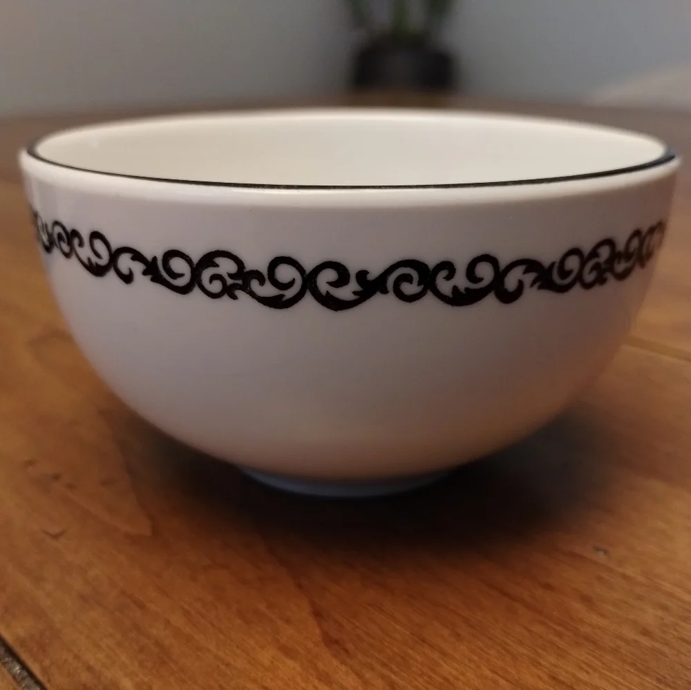 Vintage Soup Bowl Mayer China Ceramic Beaver Falls PA by Interspace USA 271
